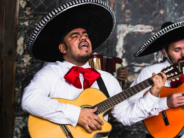 La música mexicana sigue contando con adeptos en todo el mundo
